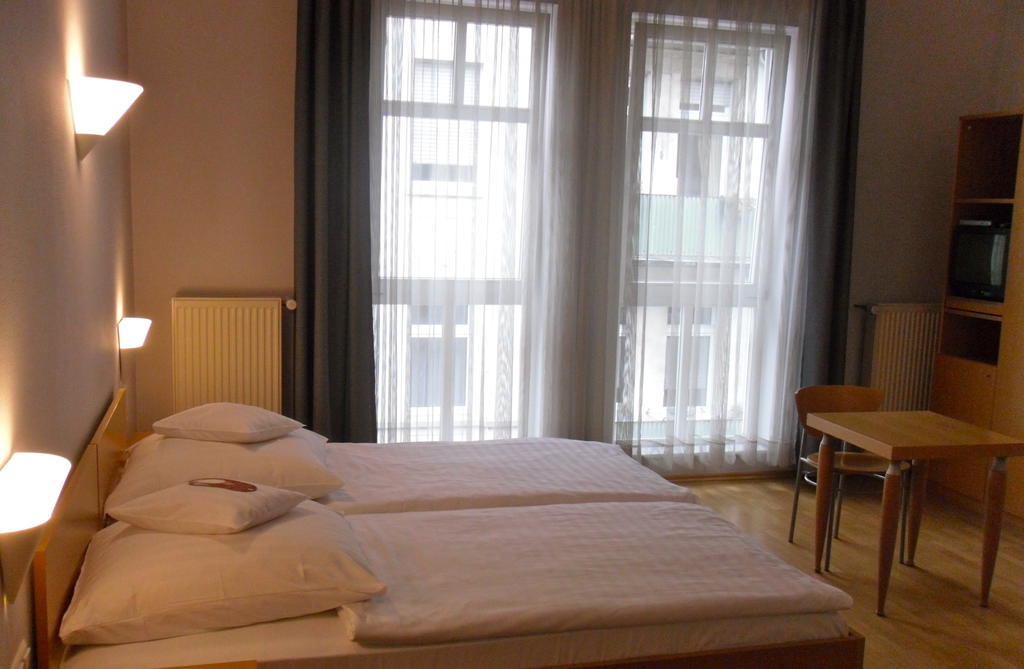 ויסבאדן Hotel Zum Scheppen Eck חדר תמונה